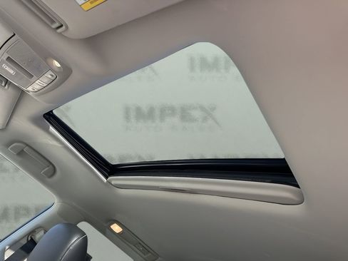 Used 2023 INFINITI QX80 Premium Select w/ Cargo Package image 12