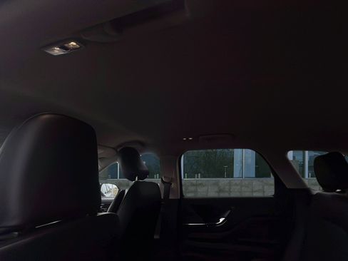 Used 2024 Lincoln Corsair Reserve w/ Equipment Group 201A image 10