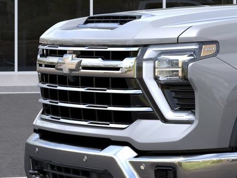 New 2026 Chevrolet Silverado 2500 LTZ w/ LTZ Plus Package AWD/4WD image 13