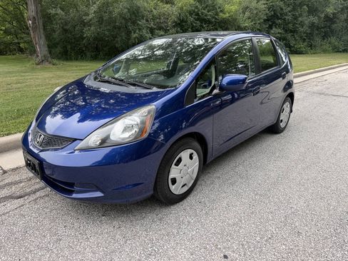 Used 2013 Honda Fit image 1