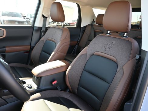 New 2026 Ford Bronco Outer Banks image 72