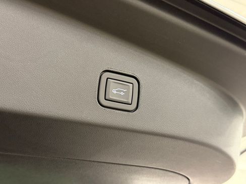 Certified 2024 Cadillac Lyriq Tech w/ Driver Assist Package AWD/4WD image 25