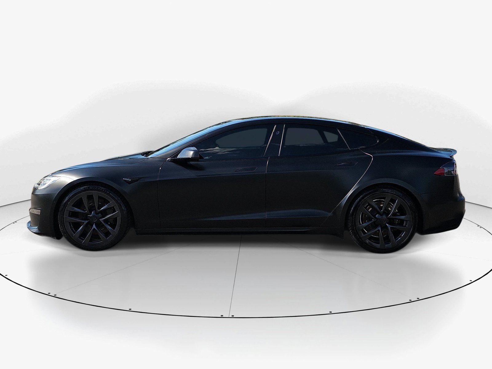 Used 2021 Tesla Model S Plaid AWD/4WD image 7