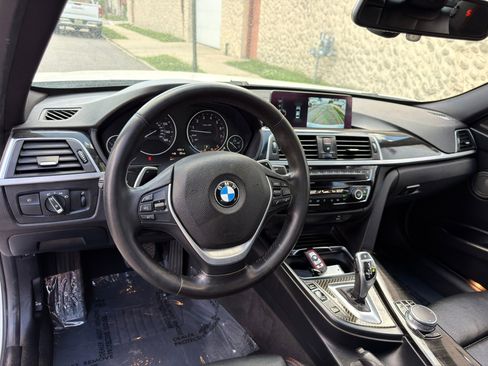 Used 2017 BMW 340i xDrive Sedan AWD/4WD image 22