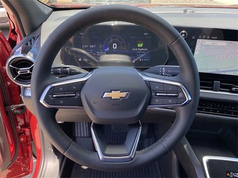 New 2026 Chevrolet Equinox LT w/ Convenience Package II image 26