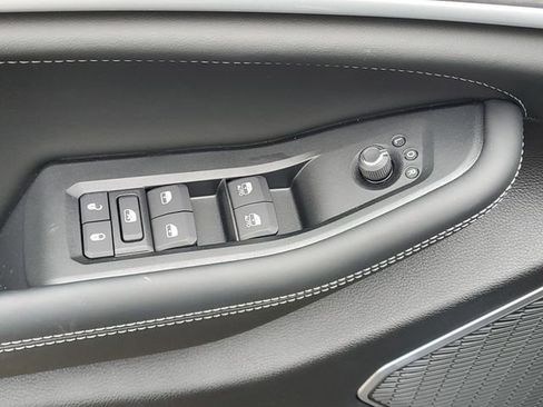 New 2026 Jeep Grand Cherokee L Limited AWD/4WD image 18