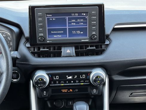 Used 2020 Toyota RAV4 XLE w/ Convenience Package image 15