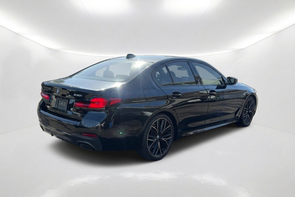 Used 2022 BMW 530i w/ M Sport Package RWD image 6
