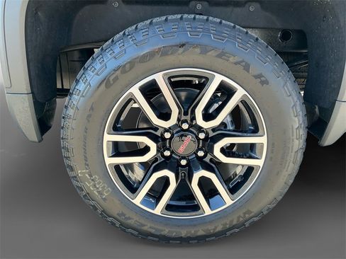 New 2026 GMC Sierra 1500 AT4 w/ AT4 Premium Package image 8