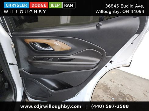 Used 2019 GMC Terrain SLE w/ Driver Convenience Package FWD image 31