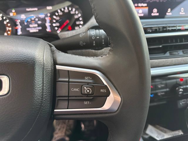 Used 2024 Jeep Compass Latitude AWD/4WD image 22