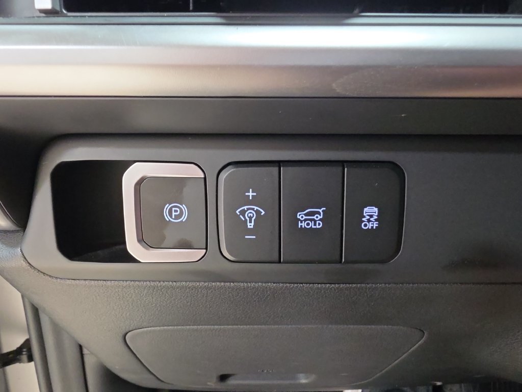 Used 2025 Hyundai Santa Fe SEL AWD/4WD image 22