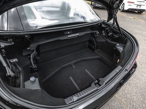 Used 2014 Mercedes-Benz SLK 250 w/ Sport Package image 24