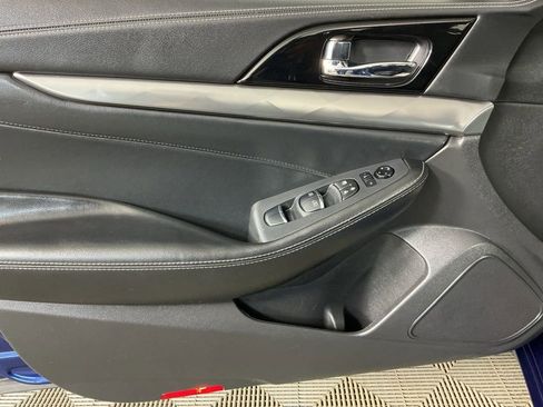 Used 2023 Nissan Maxima SV w/ Floor Mat Group FWD image 13