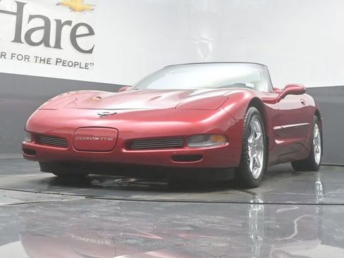 Used 2000 Chevrolet Corvette Convertible w/ Memory Pkg RWD image 4