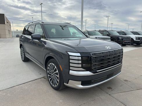 New 2026 Hyundai Palisade Calligraphy image 2