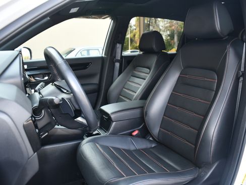 Used 2023 Honda CR-V Sport Touring image 9