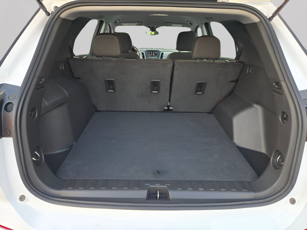 Certified 2024 Chevrolet Equinox LS FWD image 19
