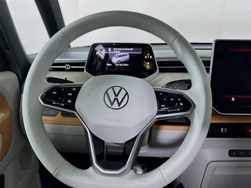 New 2025 Volkswagen ID. Buzz Pro S Plus image 18