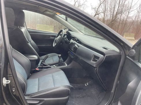 Used 2016 Toyota Corolla S image 26