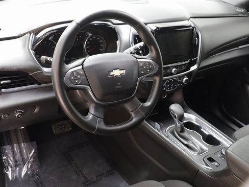 Certified 2023 Chevrolet Traverse LT image 7