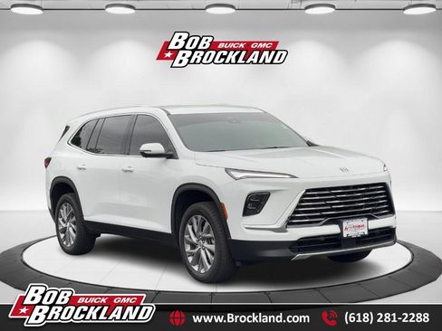 Used 2025 Buick Enclave Preferred w/ LPO, Floor Liner Package FWD image 1