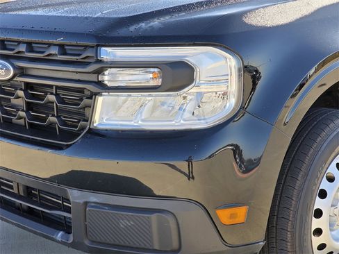 Used 2024 Ford Maverick XL image 6