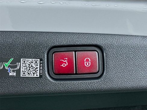 Certified 2026 Mercedes-Benz E 350 4MATIC Sedan image 34