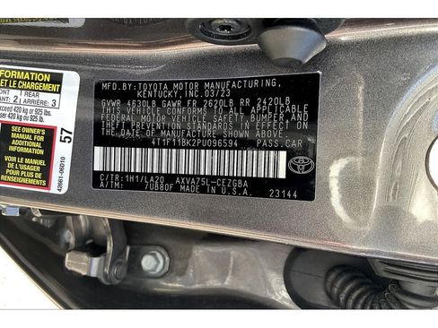 Used 2023 Toyota Camry XLE image 32