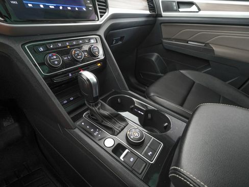 Used 2022 Volkswagen Atlas SEL image 22