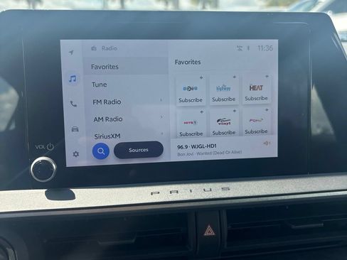 Used 2024 Toyota Prius LE FWD image 20