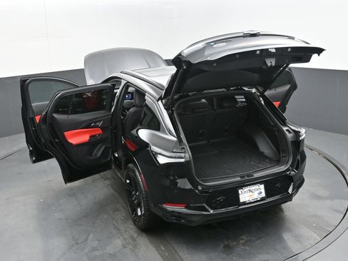 New 2025 Chevrolet Equinox EV RS w/ Convenience Package II FWD image 39