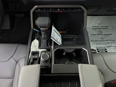 New 2026 Toyota Tundra Limited AWD/4WD image 14