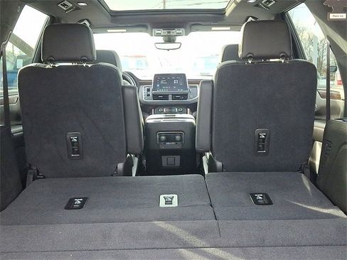 Used 2021 Chevrolet Tahoe High Country w/ Premium Package image 29