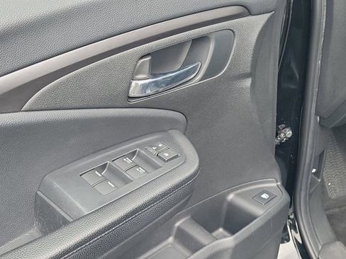 Used 2022 Honda Pilot Sport image 16