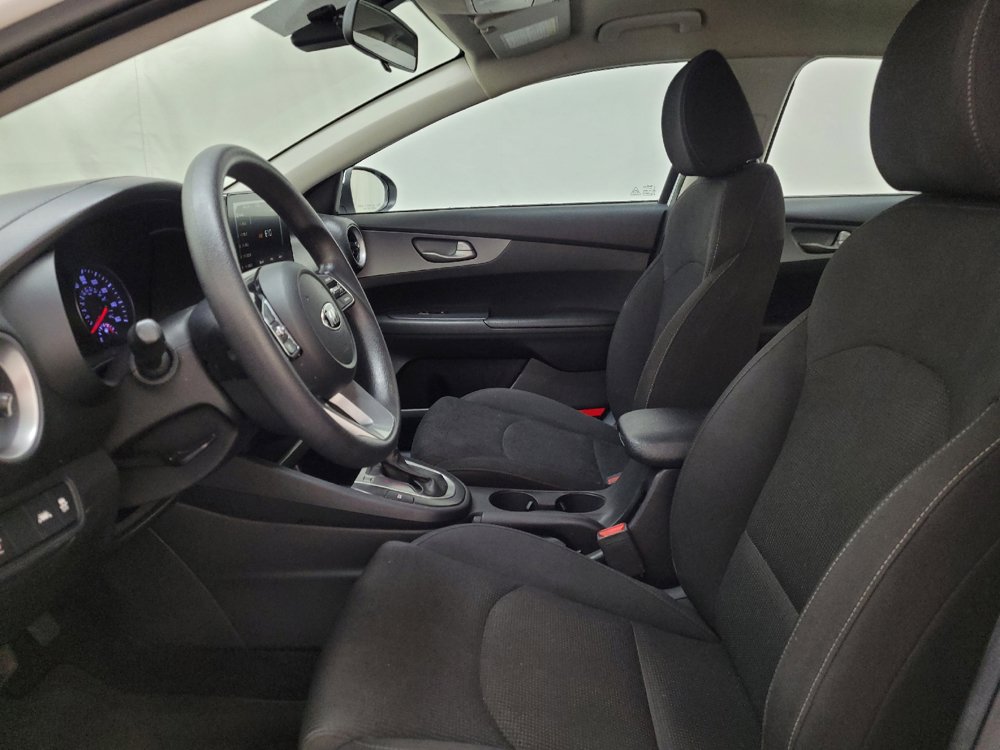 Used 2020 Kia Forte LXS FWD image 17