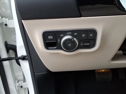 New 2026 Mercedes-Benz GLA 250 4MATIC image 17