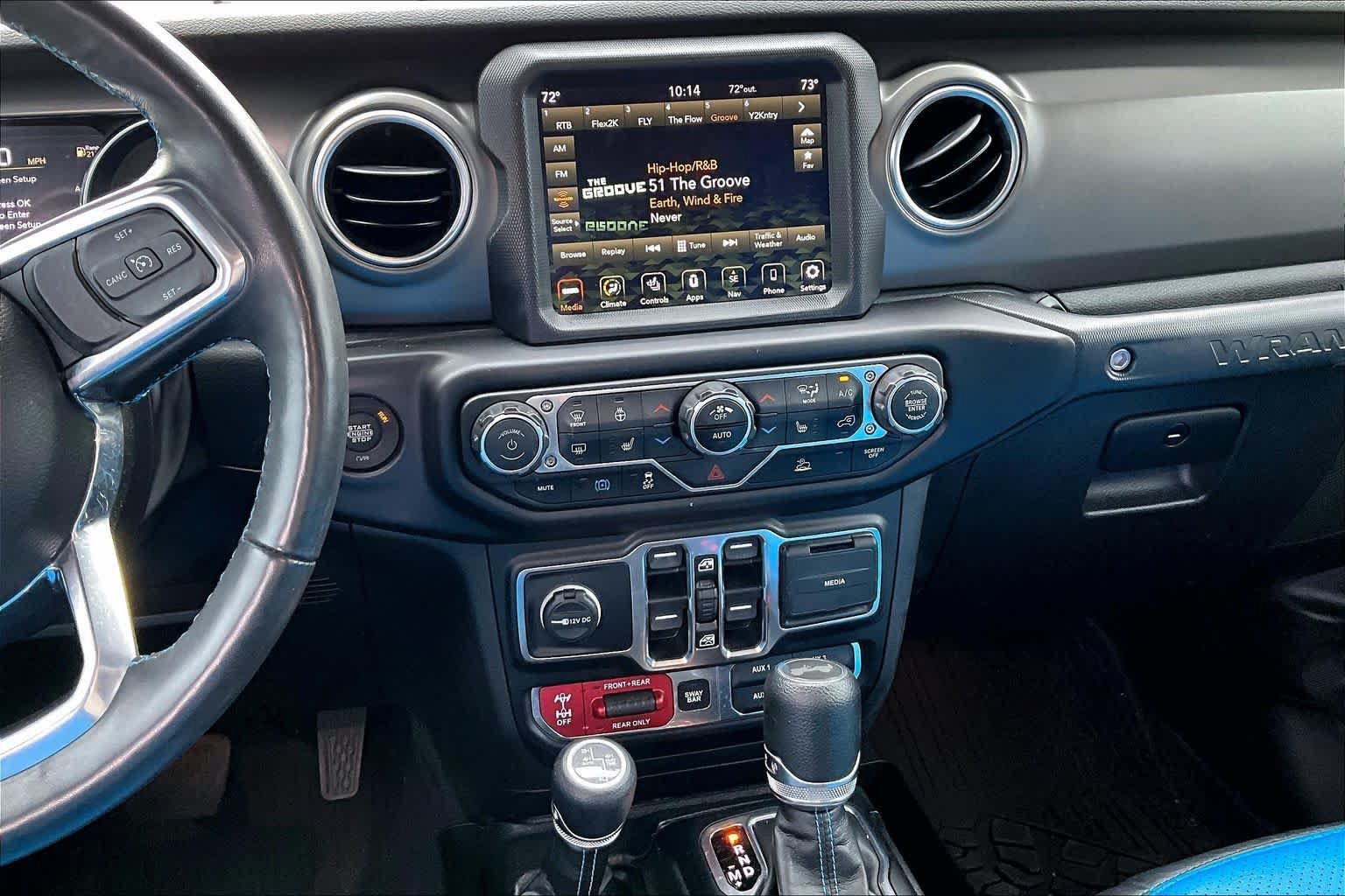 Used 2023 Jeep Wrangler Unlimited Rubicon 4xe w/ Cold Weather Group AWD/4WD image 6