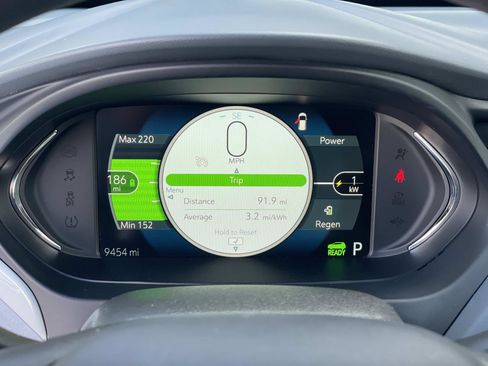 Used 2020 Chevrolet Bolt LT image 18