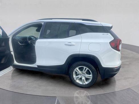 Used 2022 GMC Terrain SLE w/ Driver Convenience Package image 25