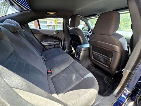 Used 2014 Dodge Charger SE image 33