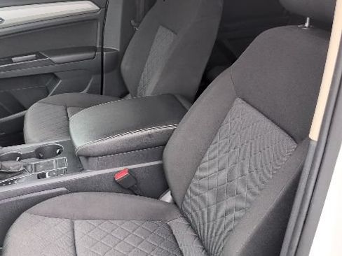 Used 2021 Volkswagen Atlas S FWD image 10