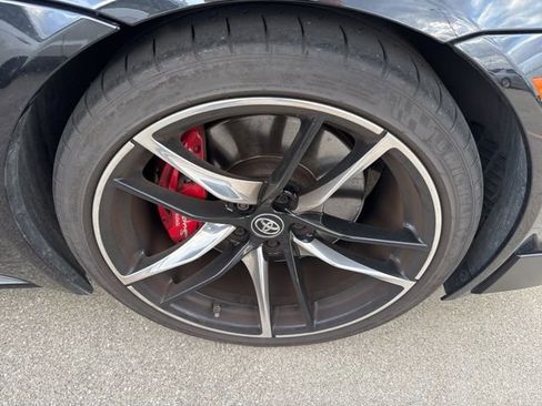 Used 2021 Toyota Supra Premium w/ Driver Assist Package image 9