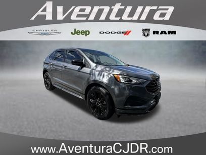 Used 2024 Ford Edge SE w/ Black Appearance Package