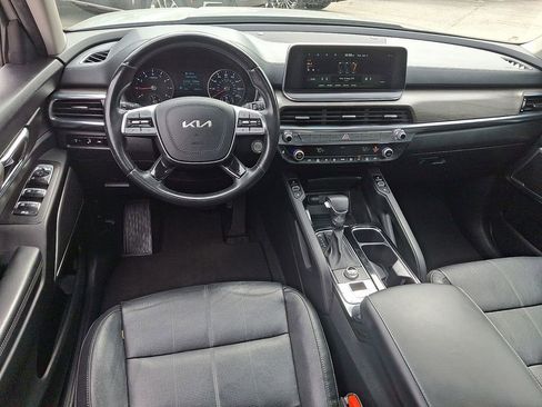 Used 2022 Kia Telluride EX w/ EX Premium Package AWD/4WD image 11