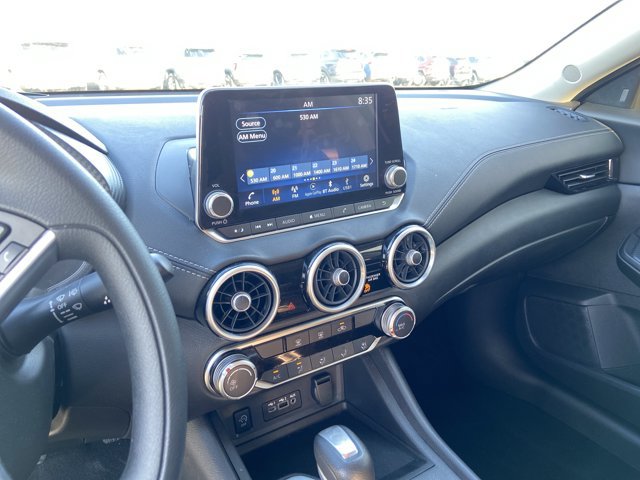 Used 2025 Nissan Sentra SV FWD image 14