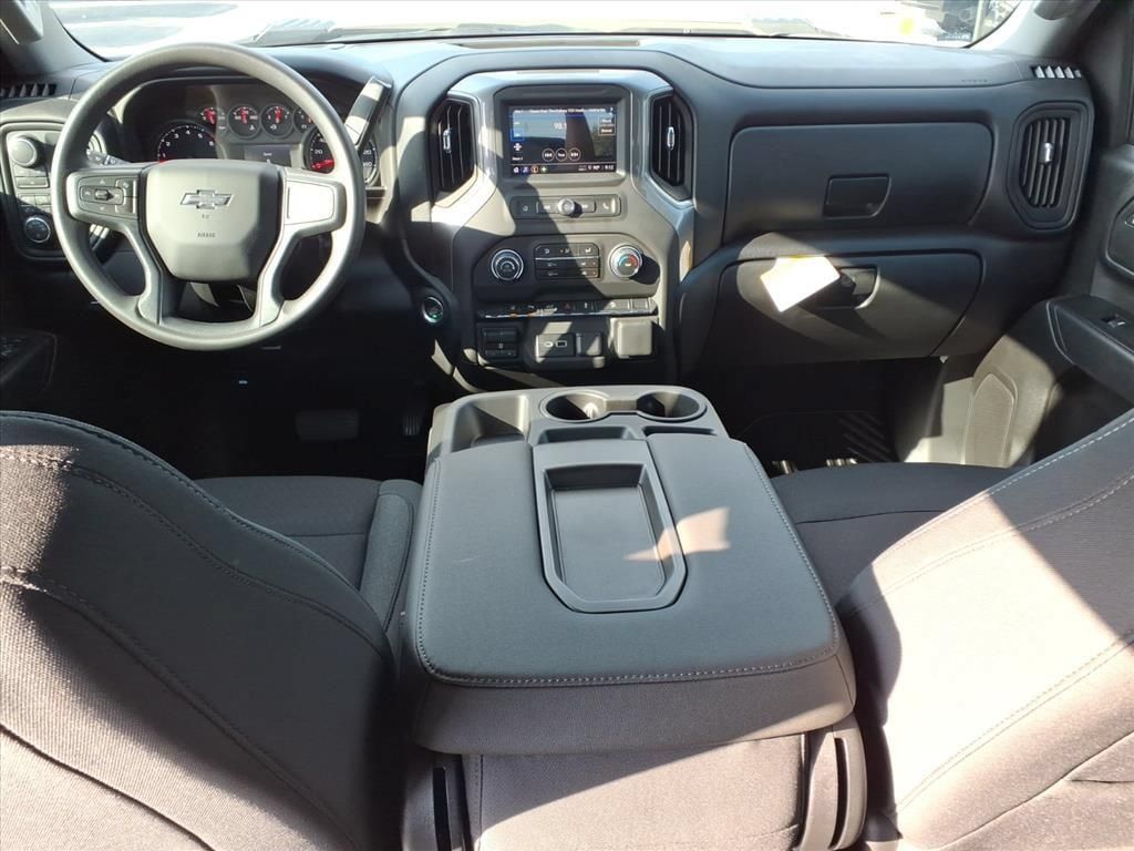 New 2026 Chevrolet Silverado 2500 Custom w/ Custom Value Package AWD/4WD image 20