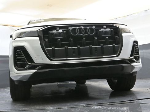 Used 2025 Audi Q7 3.0T Premium Plus w/ Premium Plus Package image 41