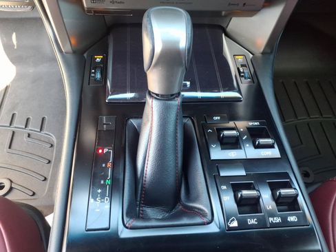 Used 2021 Lexus GX 460 Luxury w/ Accessory Package AWD/4WD image 26