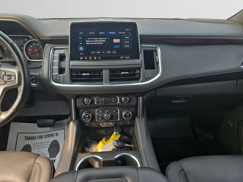 Used 2021 Chevrolet Tahoe Z71 w/ Z71 Off-Road Package AWD/4WD image 11